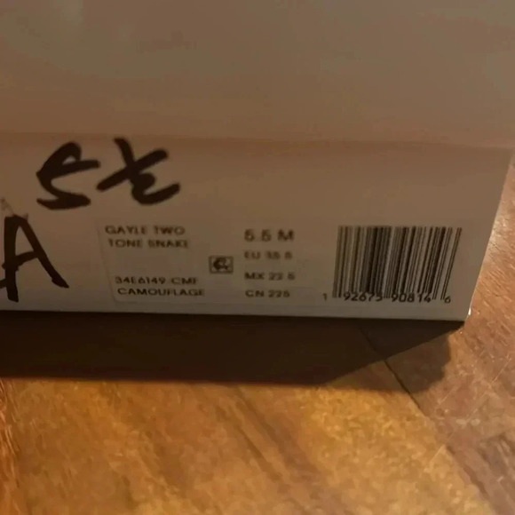 NWT | Calvin Klein Women's Gayle Pointy Toe Slip-On Dress Pumps - Picture 4 of 6